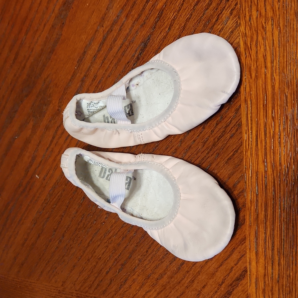 Baler ballet shoes (kids size 13)
